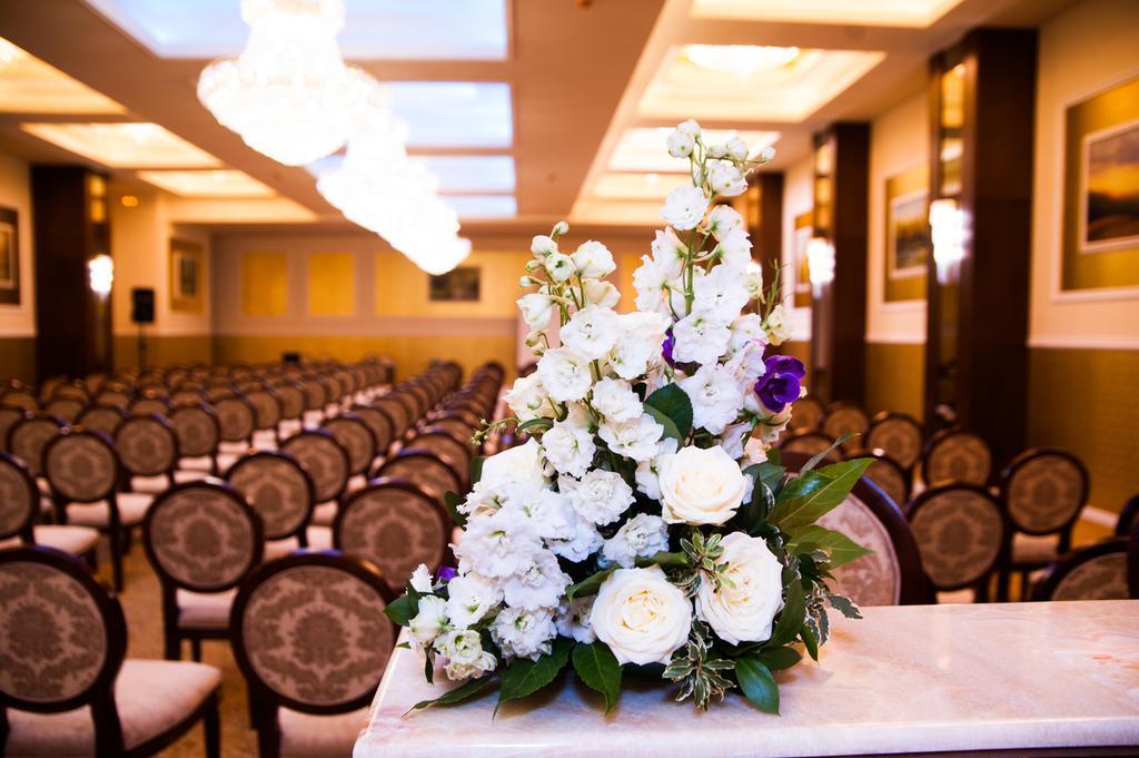 Best Western Hotel Lev Or I Βουκουρέστι Εξωτερικό φωτογραφία