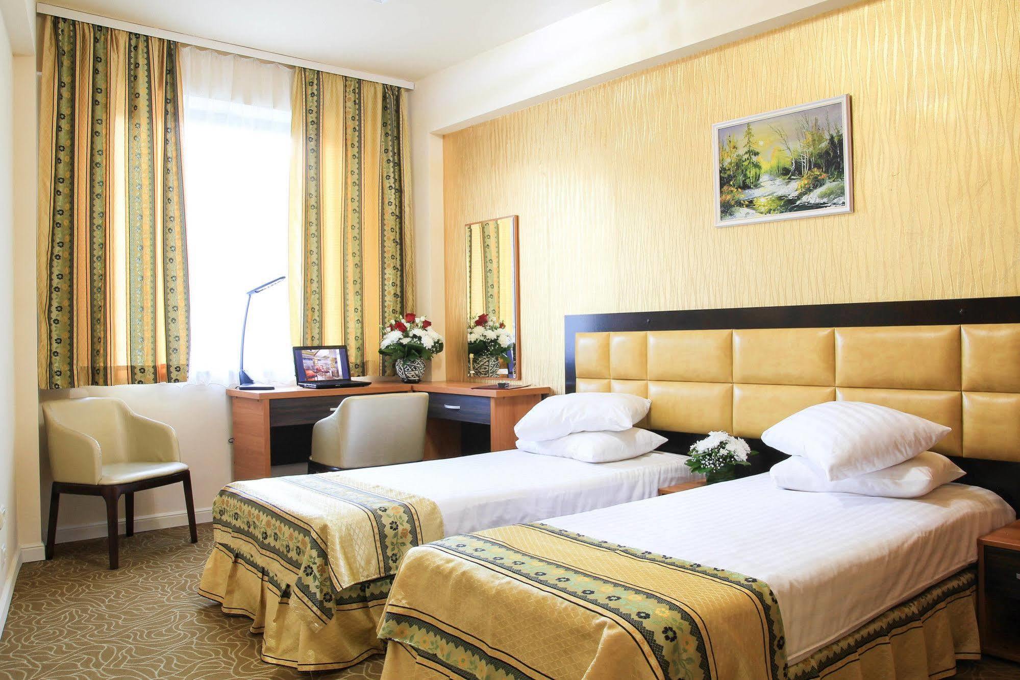 Best Western Hotel Lev Or I Βουκουρέστι Εξωτερικό φωτογραφία
