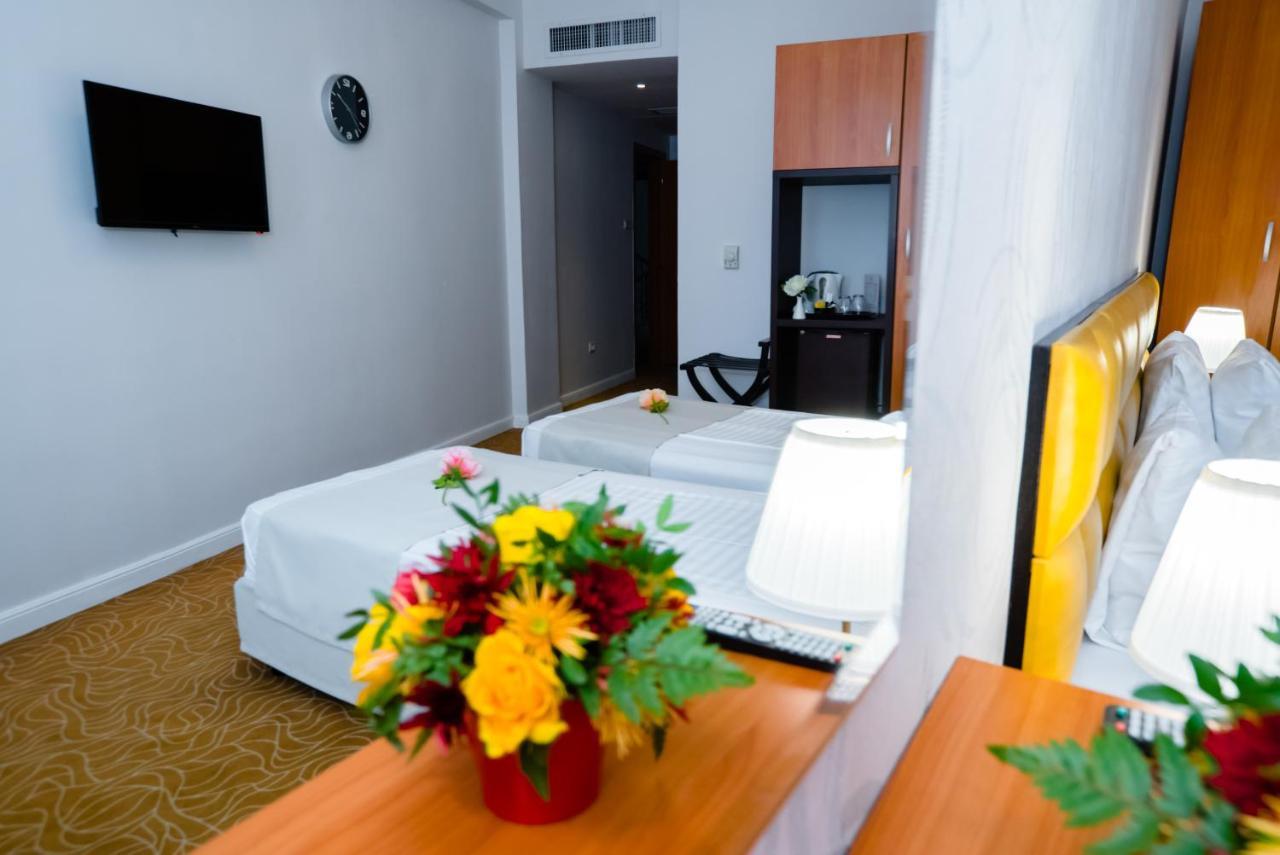 Best Western Hotel Lev Or I Βουκουρέστι Εξωτερικό φωτογραφία