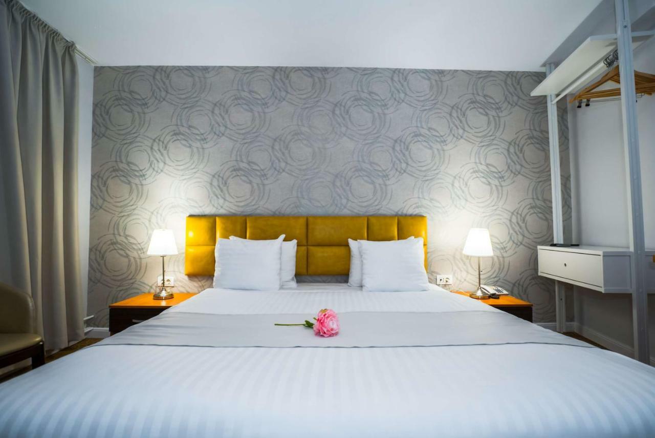 Best Western Hotel Lev Or I Βουκουρέστι Εξωτερικό φωτογραφία